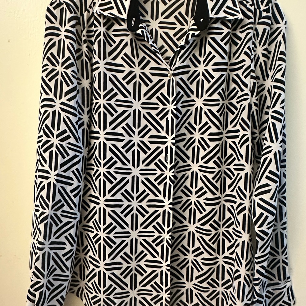 Geometric Black and White Women's Top